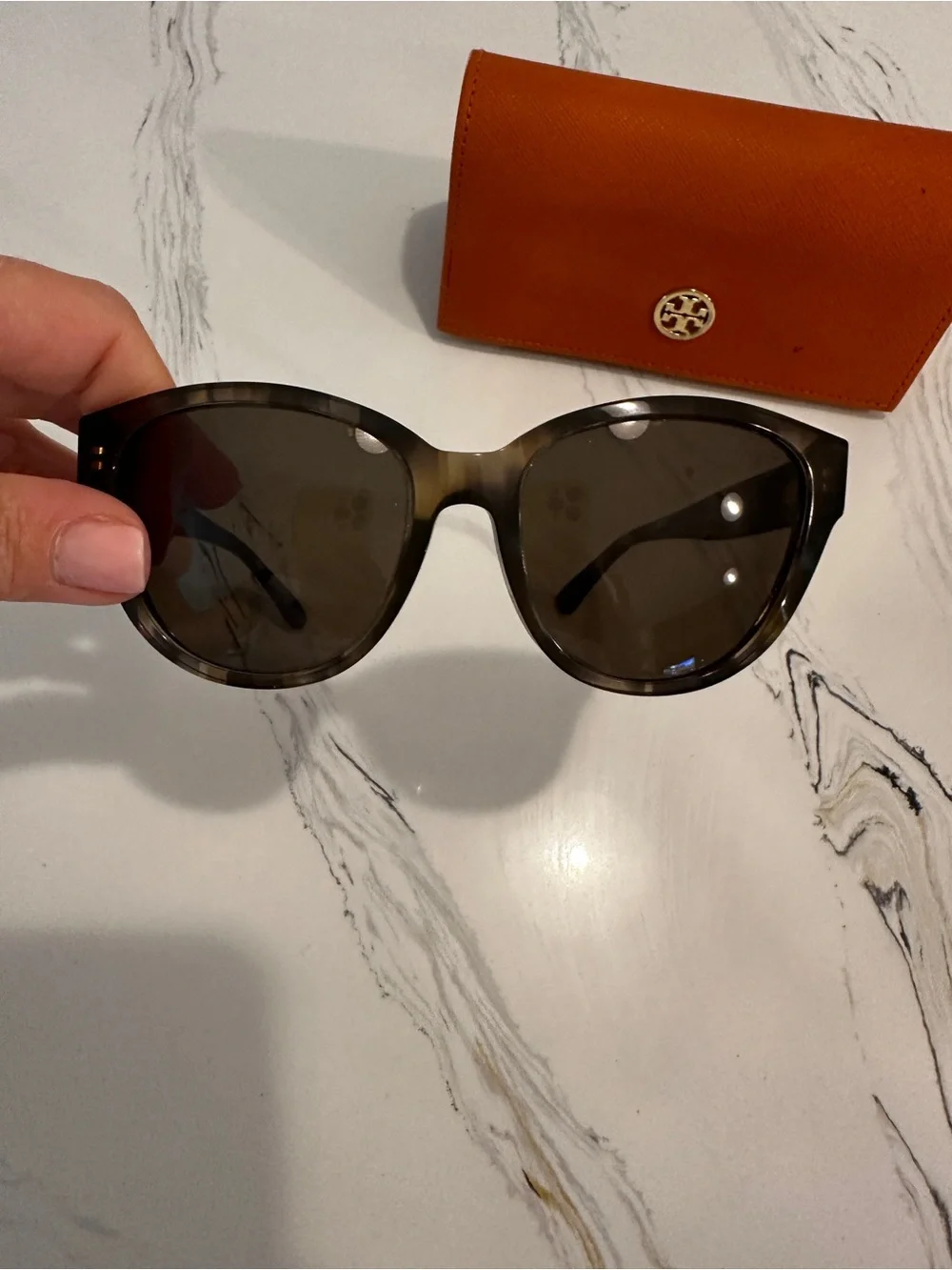 Tory Burch Black Tortoiseshell Sunglasses with Orange Logo Case